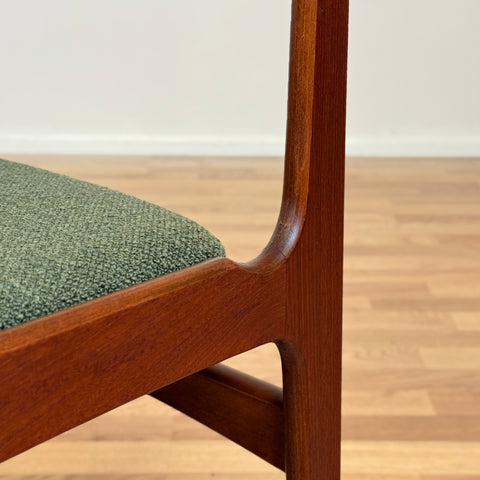 Set of 4 dining chairs in teak, by Erik Buch for Nova Stolefabrik, 1950s-60s, Denmark