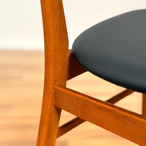 Set of 4 dining chairs, model 210, in teak, by Farstrup, 1950s-60s, Denmark