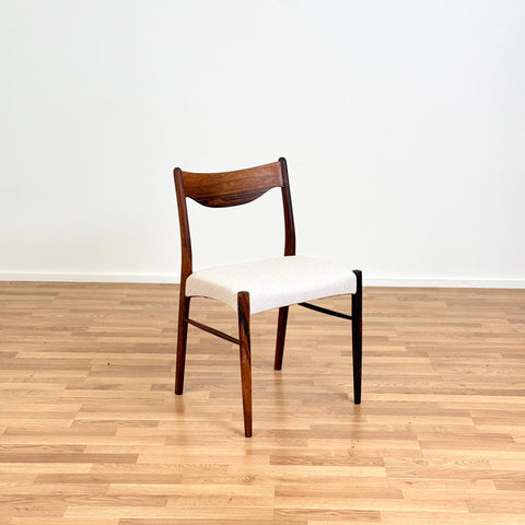 Set of 4 dining chairs in solid rosewood by Arne Wahl Iversen, 1950s-60s, Denmark - Beyo Vintage