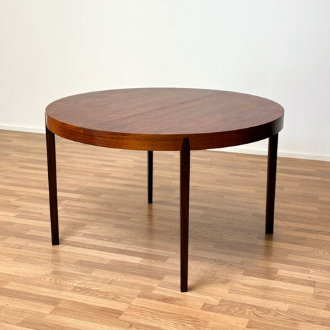 Round dining table in santos rosewood, 1950s-60s, Denmark - Beyo Vintage