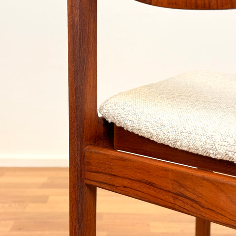 Set of 8 dining chairs in teak by Sorø Stolefabrik, 1950s-60s, Denmark