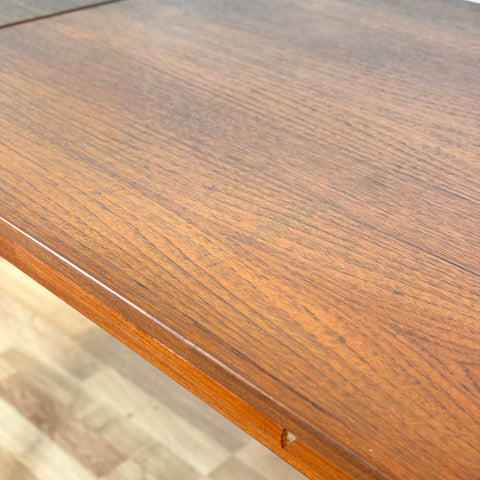 Dining table in teak, 1950s-60s, Denmark - Beyo Vintage
