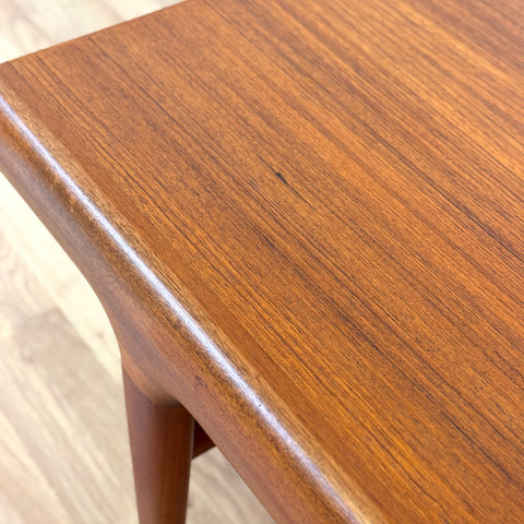Coffee table in teak by Johannes Andersen, 1950s-60s, Denmark - Beyo Vintage