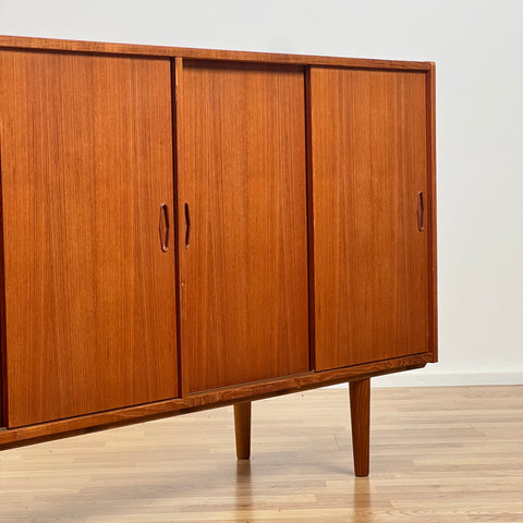 Mid century Danish teak sideboard, Denmark 1960 - Beyo Vintage
