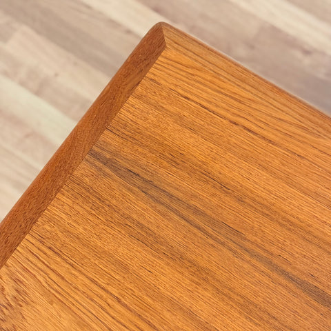 Dining table model 'AT-312' in teak by Hans J. Wegner and Andreas Tuck, 1950s-60s, Denmark - Beyo Vintage
