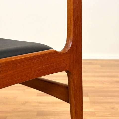 Set of 4 dining chairs in teak, by Erik Buch for Nova Stolefabrik, 1950s-60s, Denmark