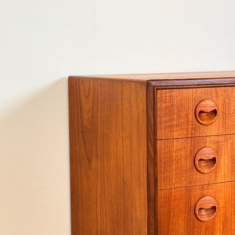 PRICE Chest of 7 drawers in teak, 1950s-60s, Denmark - Beyo Vintage
