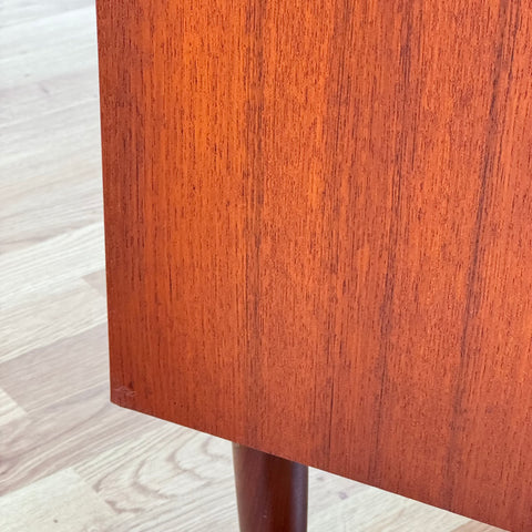 Chest of drawers in teak, Denmark, 1950-60s - Beyo Vintage