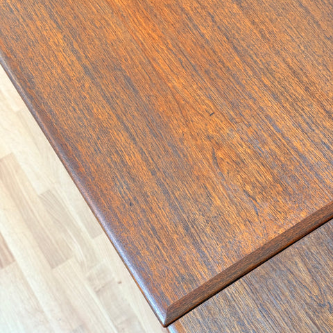 Dining table in teak, 1950s-60s, Denmark