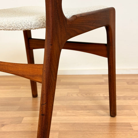 Set om 6 matstolar i massiv teak, av Eric Buch, 1950-60-tal, Danmark