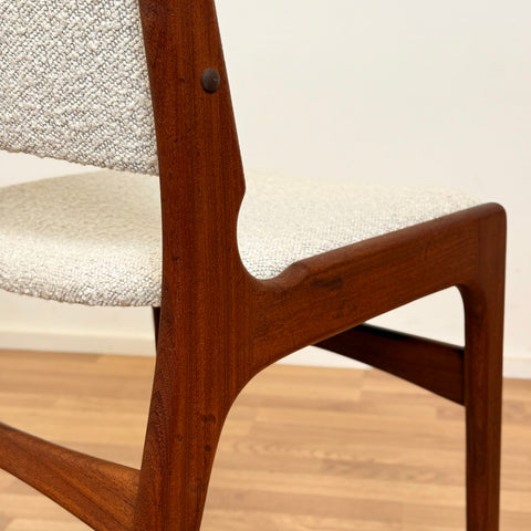 Set om 6 matstolar i massiv teak, av Eric Buch, 1950-60-tal, Danmark
