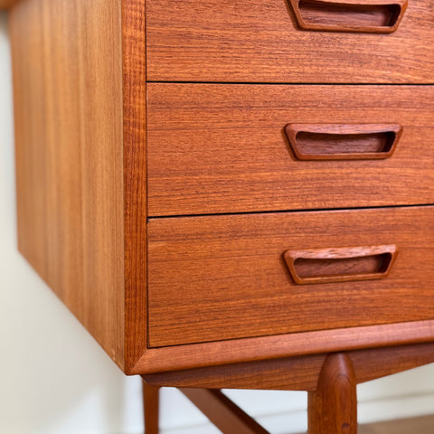 Writing desk in teak, 1950s-60s, Denmark - Beyo Vintage