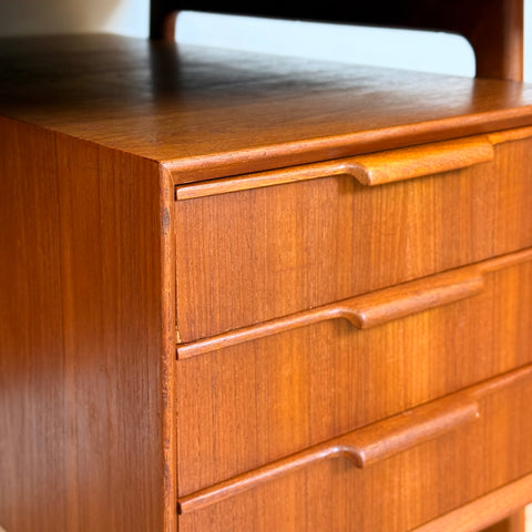 Writing desk "Model 75" in teak by Gunni Omann for Omann Jun A/S, 1960s-70s, Denmark - Beyo Vintage