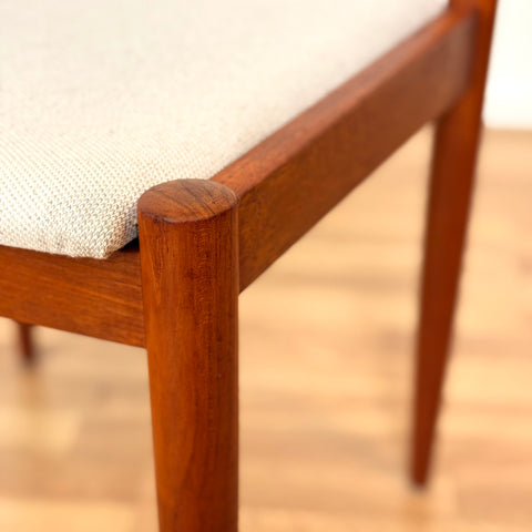Set of 4 dining chairs in solid teak by Skovmand & Andersen, 1950s-60s, Denmark - Beyo Vintage