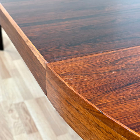 Round dining table in santos rosewood, 1950s-60s, Denmark - Beyo Vintage