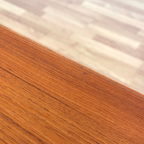 Dining table in teak, 1950s-60s, Denmark - Beyo Vintage