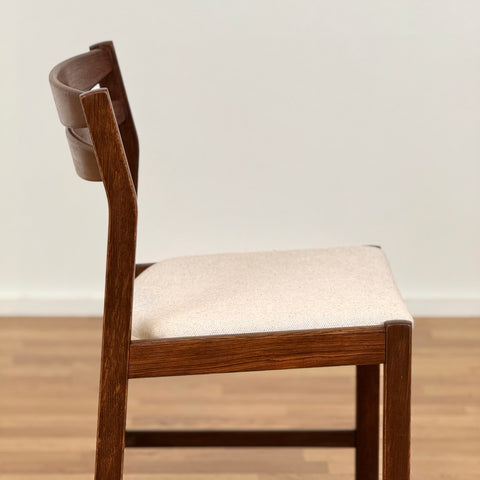 Set of 8 dining chairs, in oak & rosewood, 1970s, Denmark - Beyo Vintage