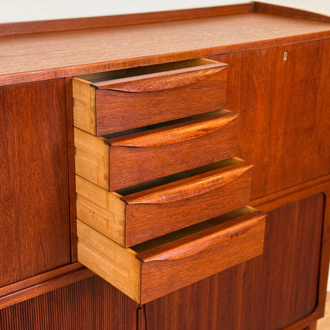 Highboard in teak by Ahlström Osakeyhtiö Warkaus, 1950s-60s, Finland - Beyo Vintage