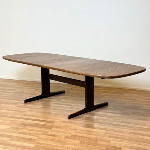 Oval dining table in oak with 2 extensions by Skovby, 1950s-60s, Denmark - Beyo Vintage