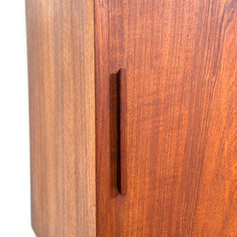 Sideboard in teak, 1950s-60s, Denmark - Beyo Vintage