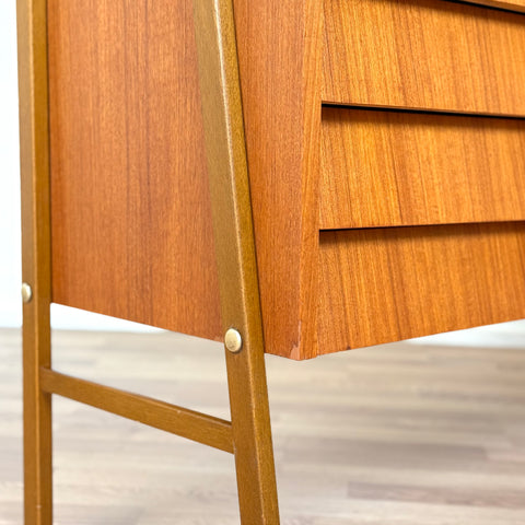 Bookshelf in teak, 1950s-60s, Sweden - Beyo Vintage