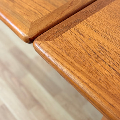 Dining table model 'AT-312' in teak by Hans J. Wegner and Andreas Tuck, 1950s-60s, Denmark - Beyo Vintage