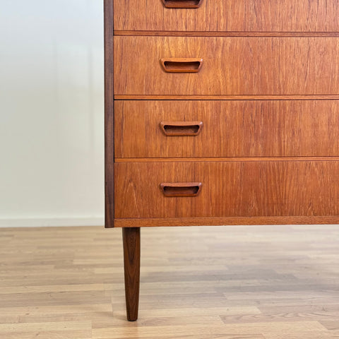 Chest of 6 drawers in teak, 1950s-60s, Denmark - Beyo Vintage