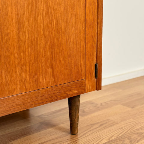 Bookshelf in oak by Troeds, model 'Domimonte', designed by Nils Jonsson, 1960s-70s, Sweden