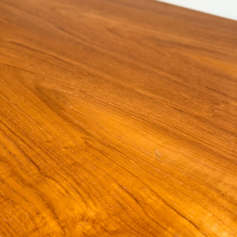 Dining table in teak and oak by Børge Mogensen, 1950s-60s, Denmark - Beyo Vintage