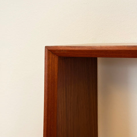 Bookshelf in teak and beech, 1960s-70s, Sweden - Beyo Vintage