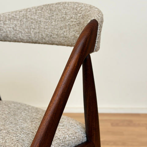 Set of 8 dining chairs in walnut by Kai Kristiansen, 1950s-60s, Denmark - Beyo Vintage