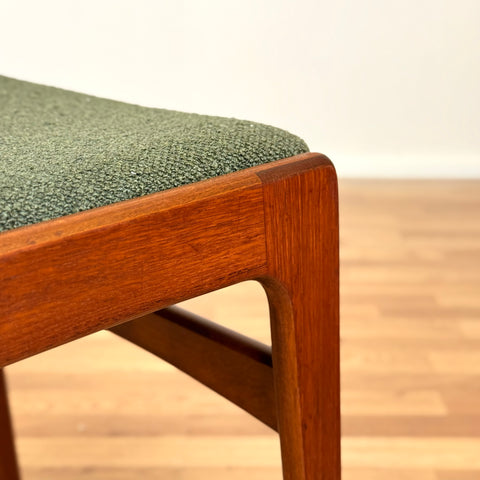 Set of 4 dining chairs in teak, by Erik Buch for Nova Stolefabrik, 1950s-60s, Denmark