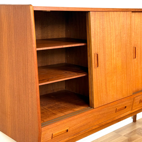 Highboard in teak by P. Westergaard Møbelfabrik, 1950s-60s, Denmark - Beyo Vintage