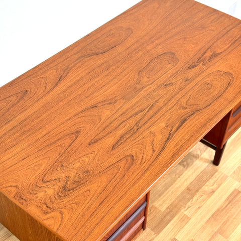 Writing desk in teak, 1950s-60s, Denmark - Beyo Vintage