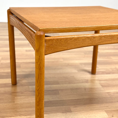 Coffee table / Side table in oak by Gunnar Myrstrand for Källemo, 1950s-60s, Sweden - Beyo Vintage