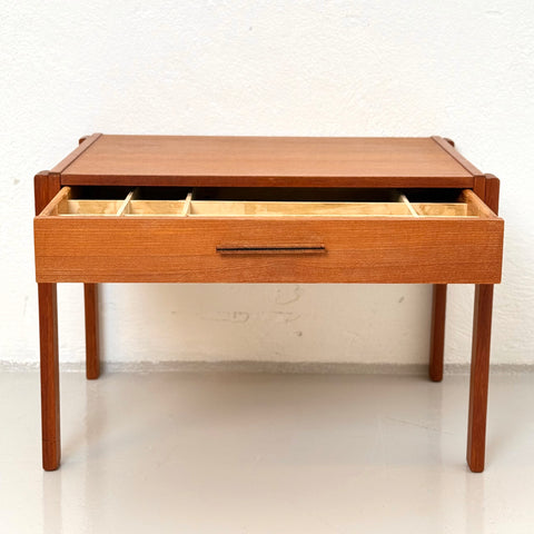 Teak side table with drawers, 1950s-60s, Denmark - Beyo Vintage