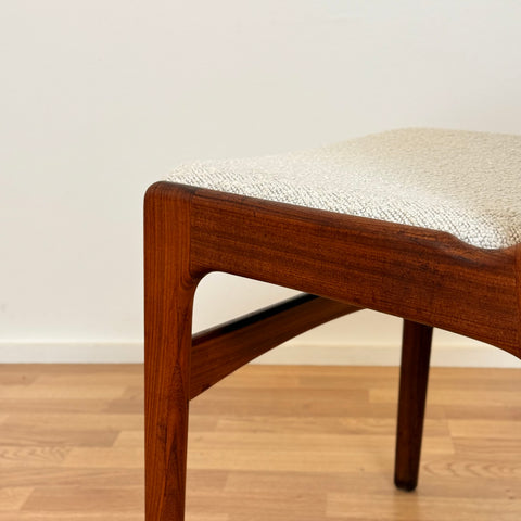Set om 6 matstolar i massiv teak, av Eric Buch, 1950-60-tal, Danmark
