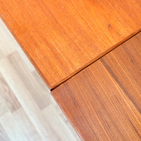 Dining table in teak, 1950s-60s, Denmark
