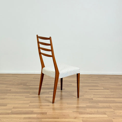 Set of 4 dining chairs in solid oak - Beyo Vintage
