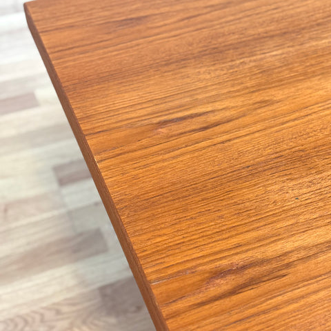 Coffee table in teak, 1950s-60s, Denmark - Beyo Vintage