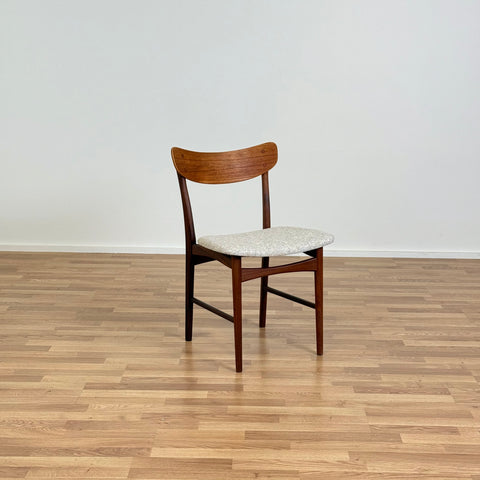 Single chair made of teak and walnut, 1950s-60s, Denmark - Beyo Vintage