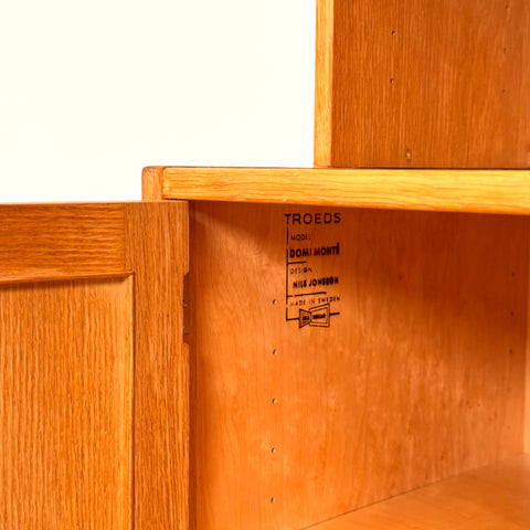 Bookshelf in oak by Troeds, model 'Domimonte', designed by Nils Jonsson, 1960s-70s, Sweden