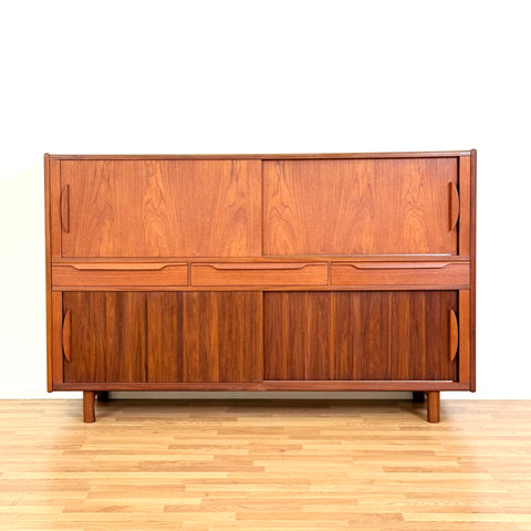 Highboard in teak, 1960s, Denmark - Beyo Vintage
