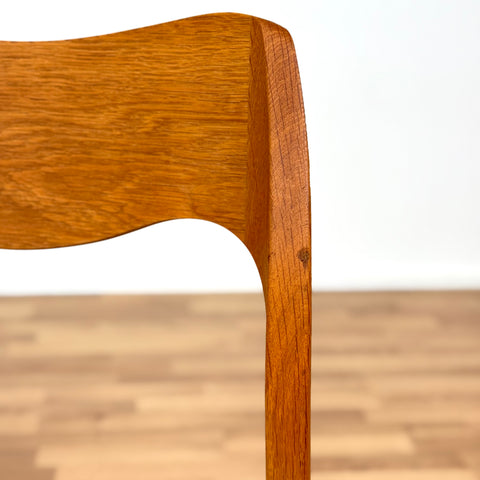 Set of 4 NIELS O. MØLLER , model '71', in oak, 1950s-60s, Denmark - Beyo Vintage