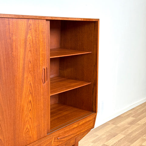 Highboard in teak, 1950s-60s, Denmark - Beyo Vintage