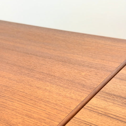 Dining table in teak, 1950s-60s, Denmark - Beyo Vintage
