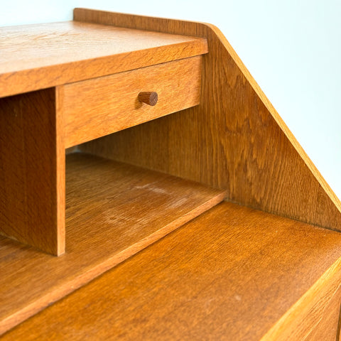 Cabinet in teak, 1960s-70s, Denmark - Beyo Vintage