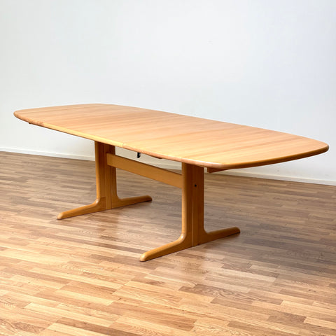 Dining table in beech by Skovby Møblefabrik, ca. 1980s, Denmark - Beyo Vintage
