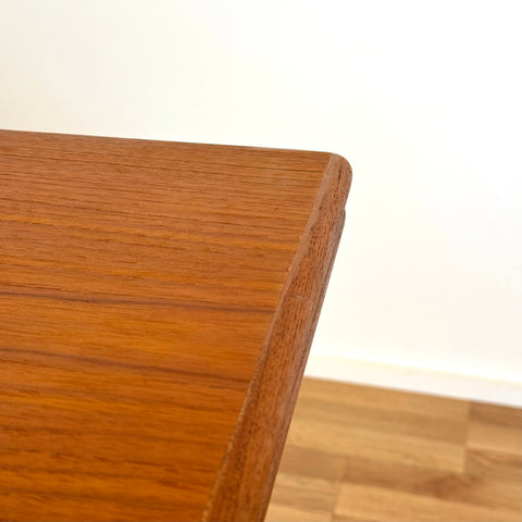 Dining table in teak, 1950s-60s, Denmark - Beyo Vintage