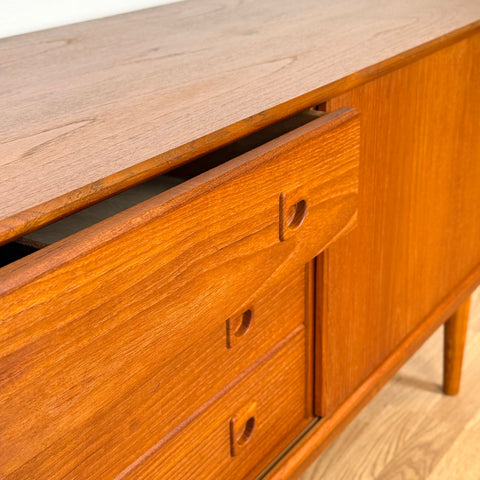 Sideboard in teak by Brouer Mobelfabrik, 1950s-60s, Denmark - Beyo Vintage
